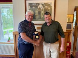 Graham Thom winner of the Simpson Medal